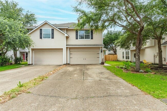 Building Photo - 336 Capella Oaks Ln