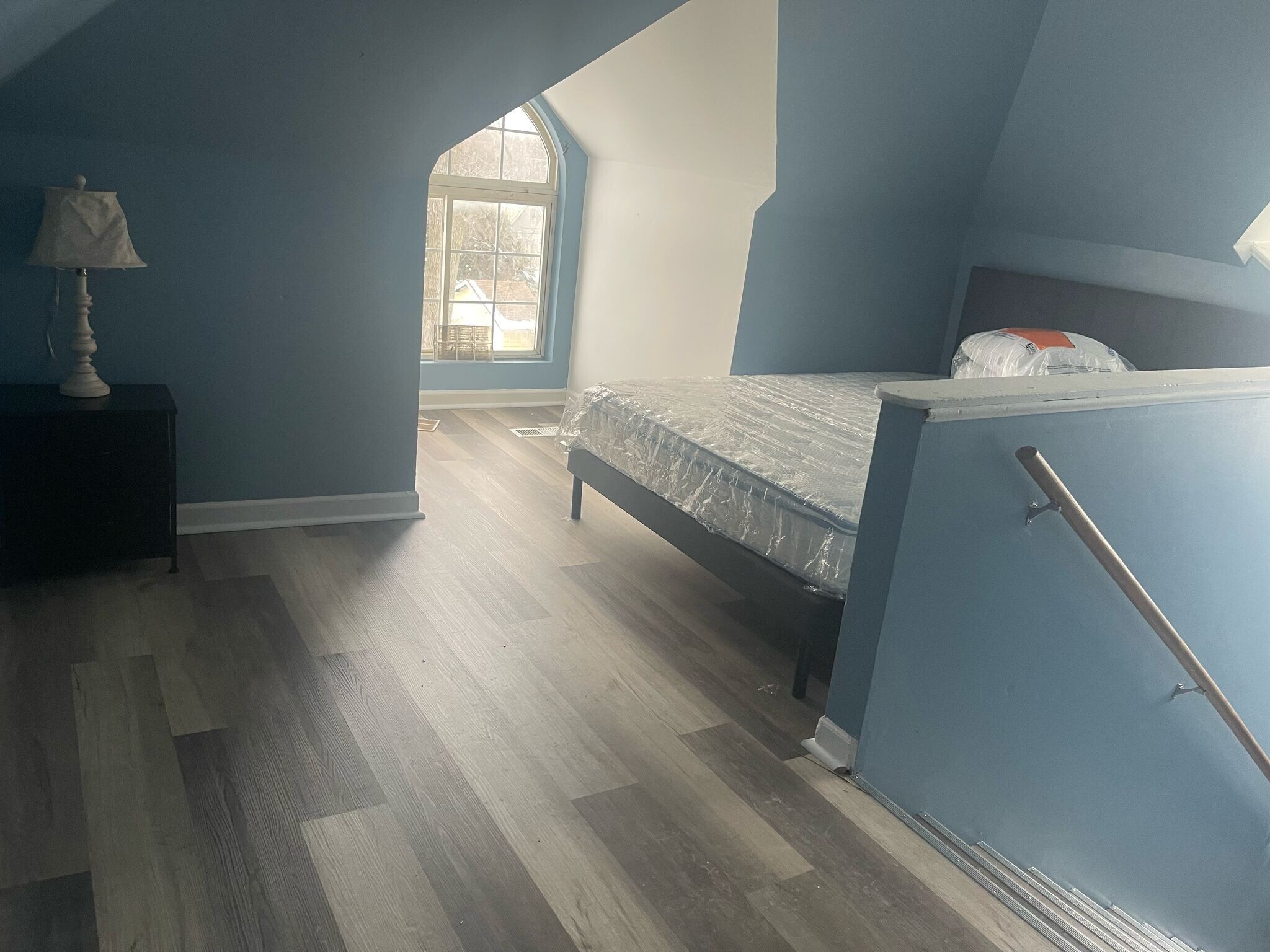 Building Photo - 8 Robinwood St