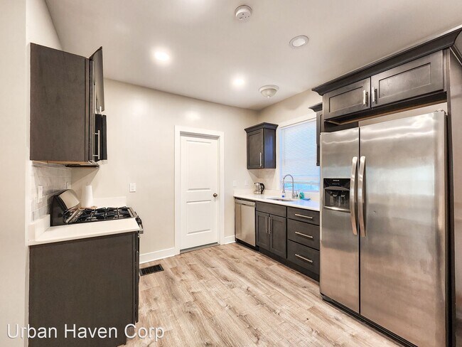 Building Photo - 4 br, 2 bath House - 91 Bristol St