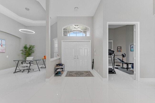 Building Photo - 9919 Royal Cardigan Way