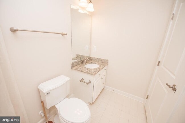 Building Photo - 7444 Burnside Way