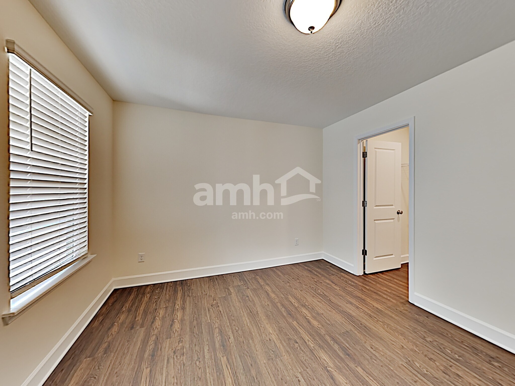 Building Photo - 10323 Marsh Edge Ct