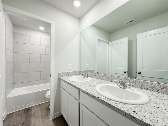Building Photo - 7806 Alset Dr
