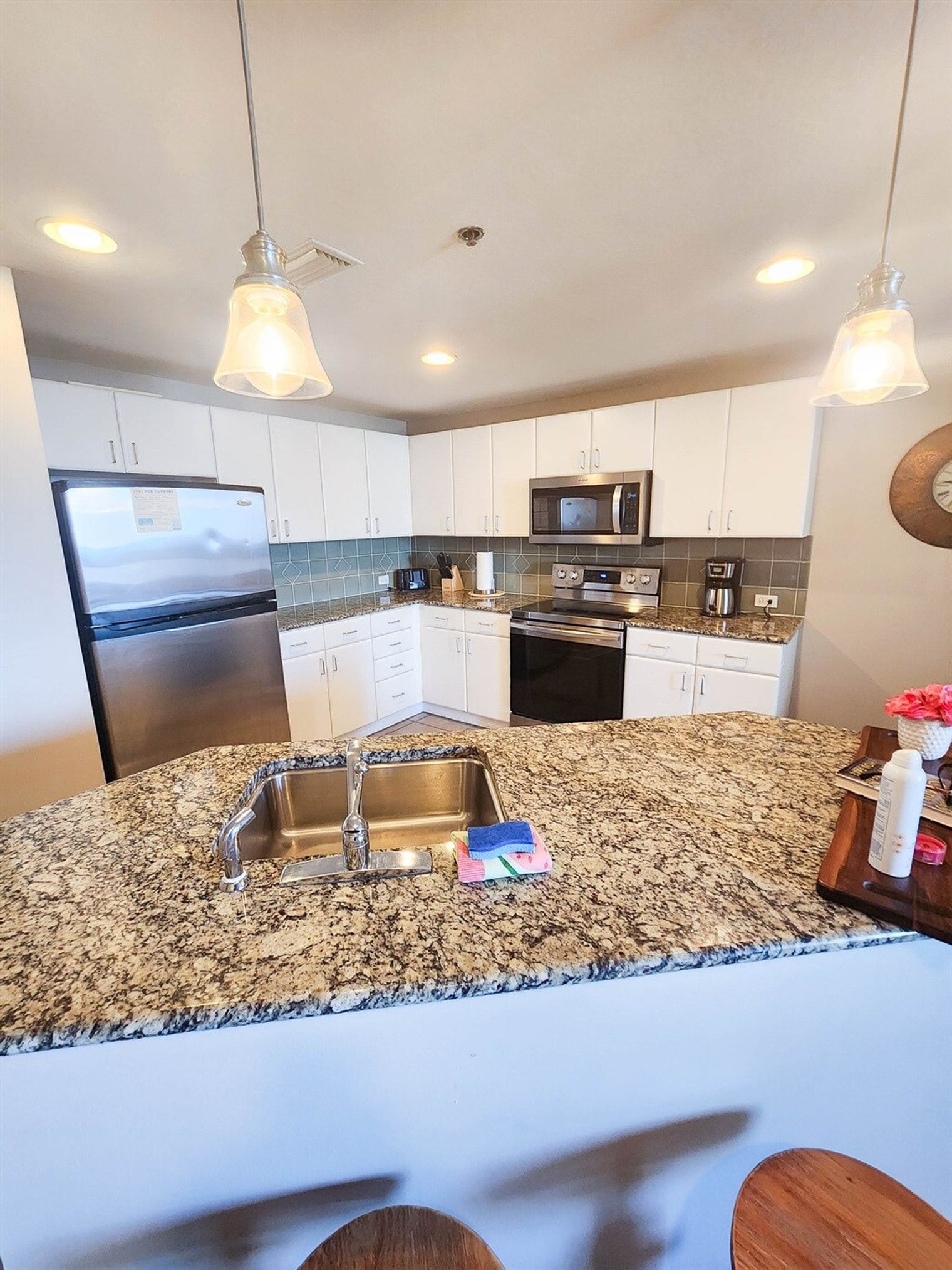 Building Photo - 11832 Front Beach Rd