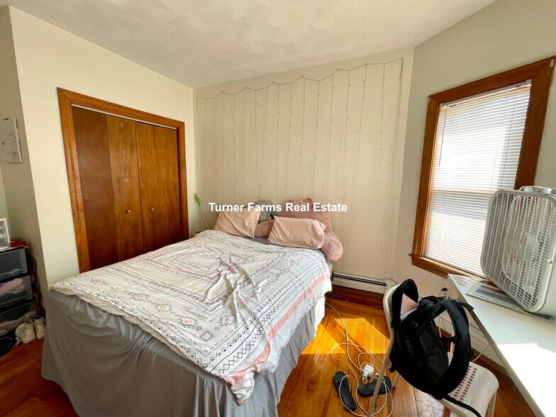 Building Photo - 290 Boston Ave