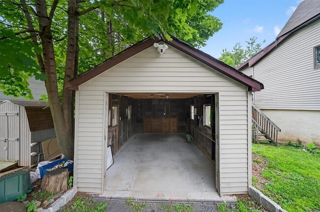 Building Photo - 151 S Harrison Ave