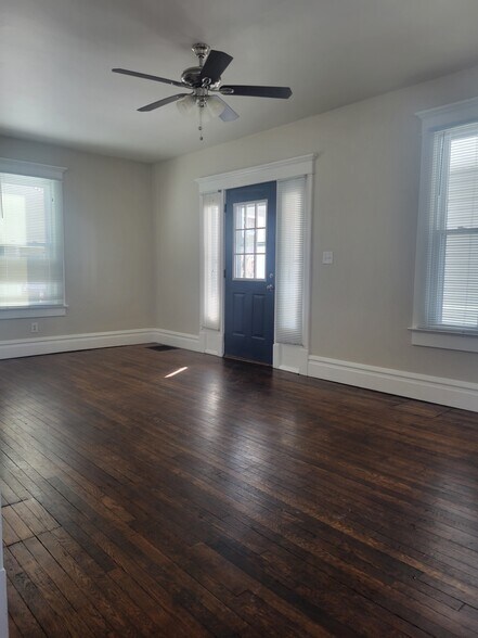 Building Photo - 230 Rugg Ave