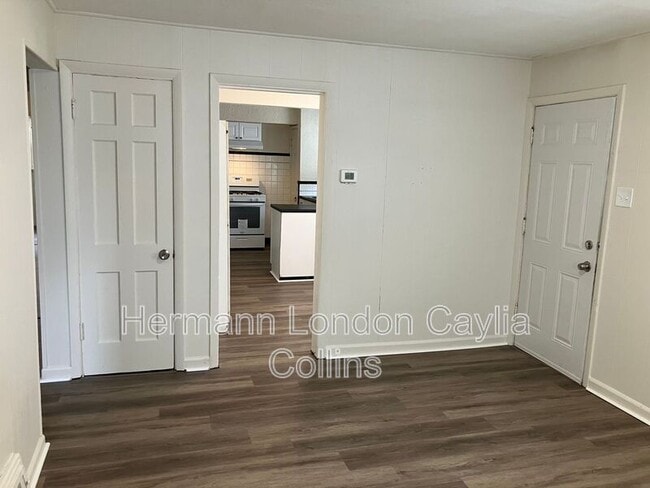 Building Photo - 7504 Stanwood Dr