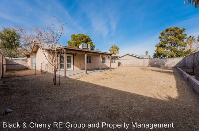 Building Photo - 3 br, 2 bath House - 332 Bergin Drive