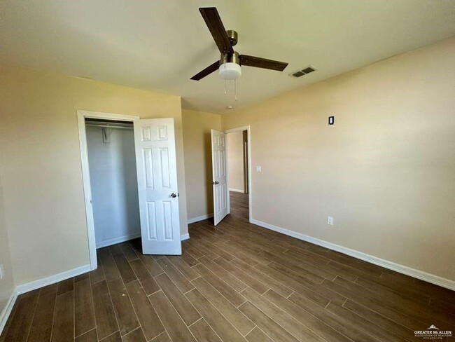 Building Photo - 14 N 109th St