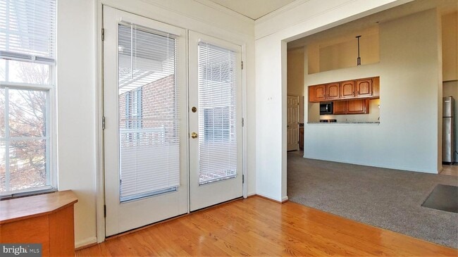 Building Photo - 621 Himes Ave