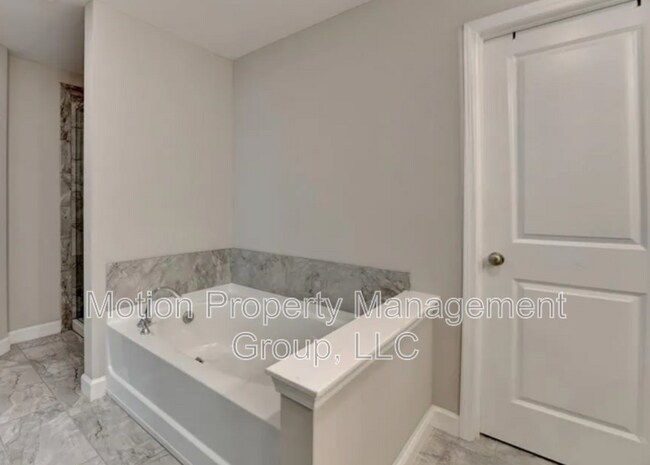 Building Photo - 1231 Herty Dr