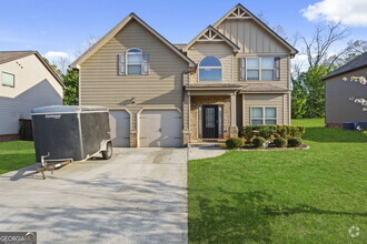 Building Photo - 6870 Diamond Dr