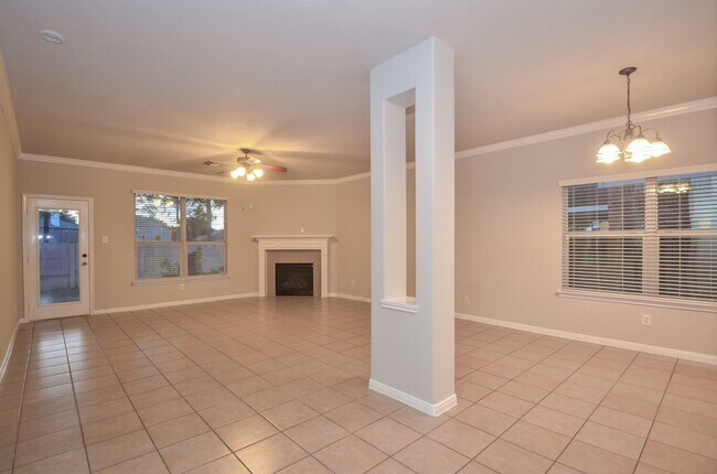 Building Photo - 4907 Trailing Clover Ct