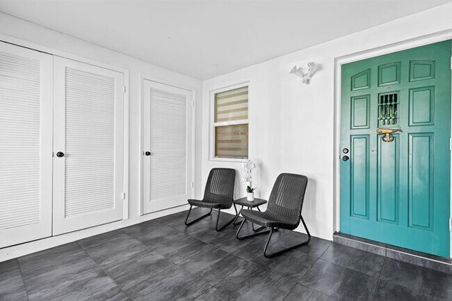 Building Photo - 3791 NW 84th Ave