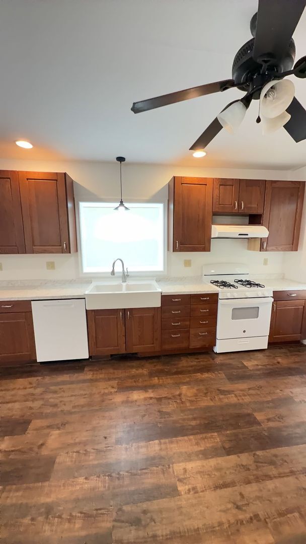 Building Photo - Williamsport PA- 3 Bedroom 1.5 Bath House