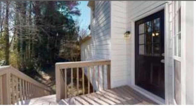 Building Photo - 4084 Pinehurst Valley Dr