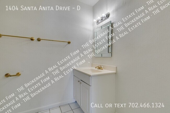Building Photo - 1404 Santa Anita Dr