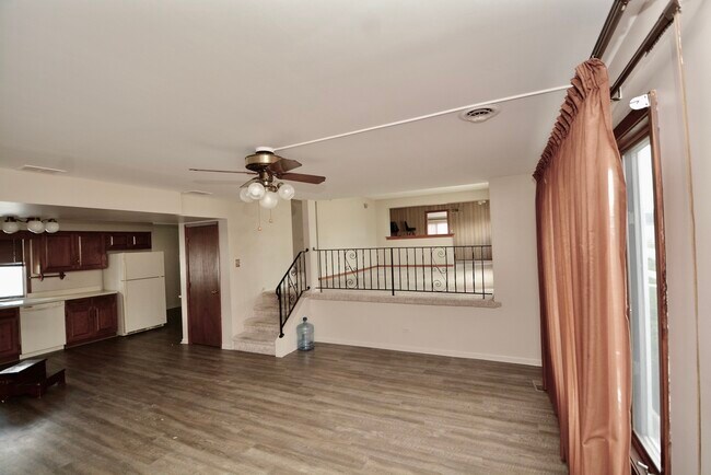 Building Photo - 819 N 17th Ave