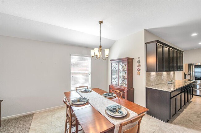 Building Photo - 3023 Dripping Springs Ct