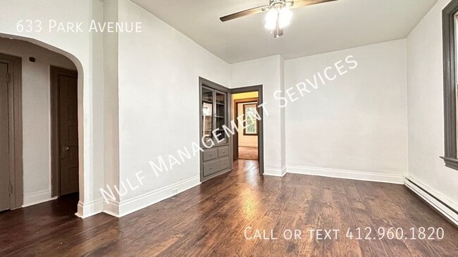 Building Photo - Avalon 2bed/1bath in a converted Victorian...