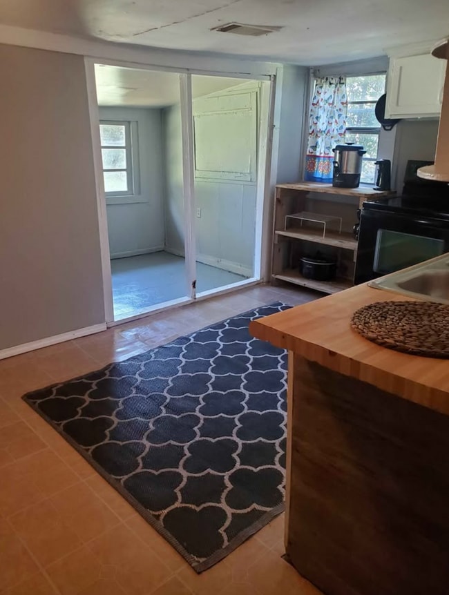 Building Photo - 5624 Obrien Ave