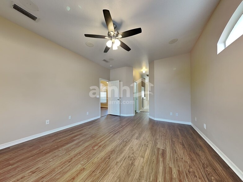 Building Photo - 6648 Thackston Dr