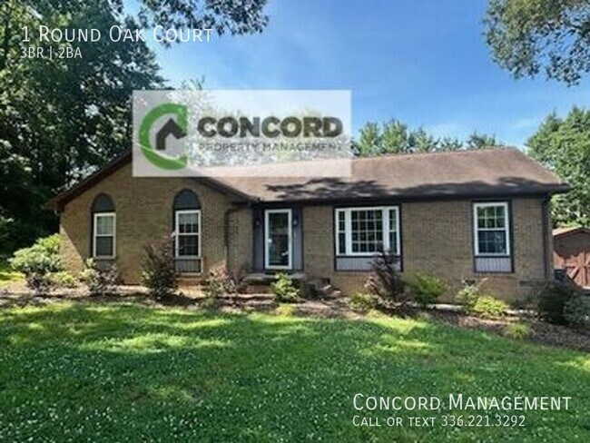 Primary Photo - 1 Round Oak Ct