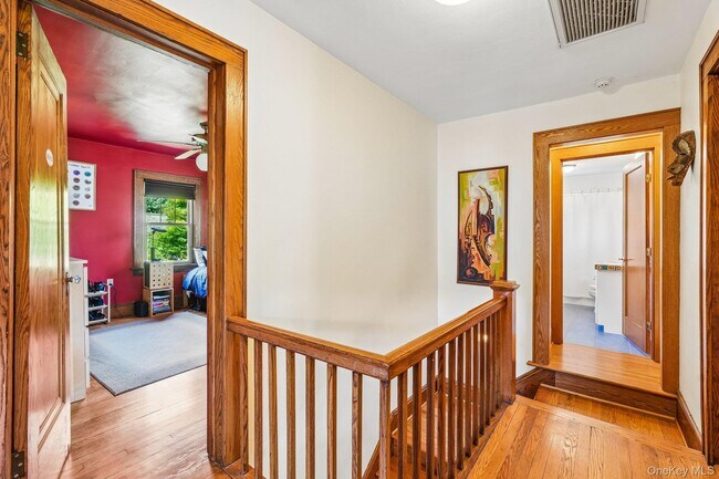 Building Photo - 281 Piermont Ave