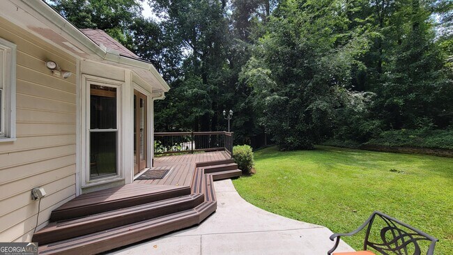 Building Photo - 1238 Dunbrooke Ln