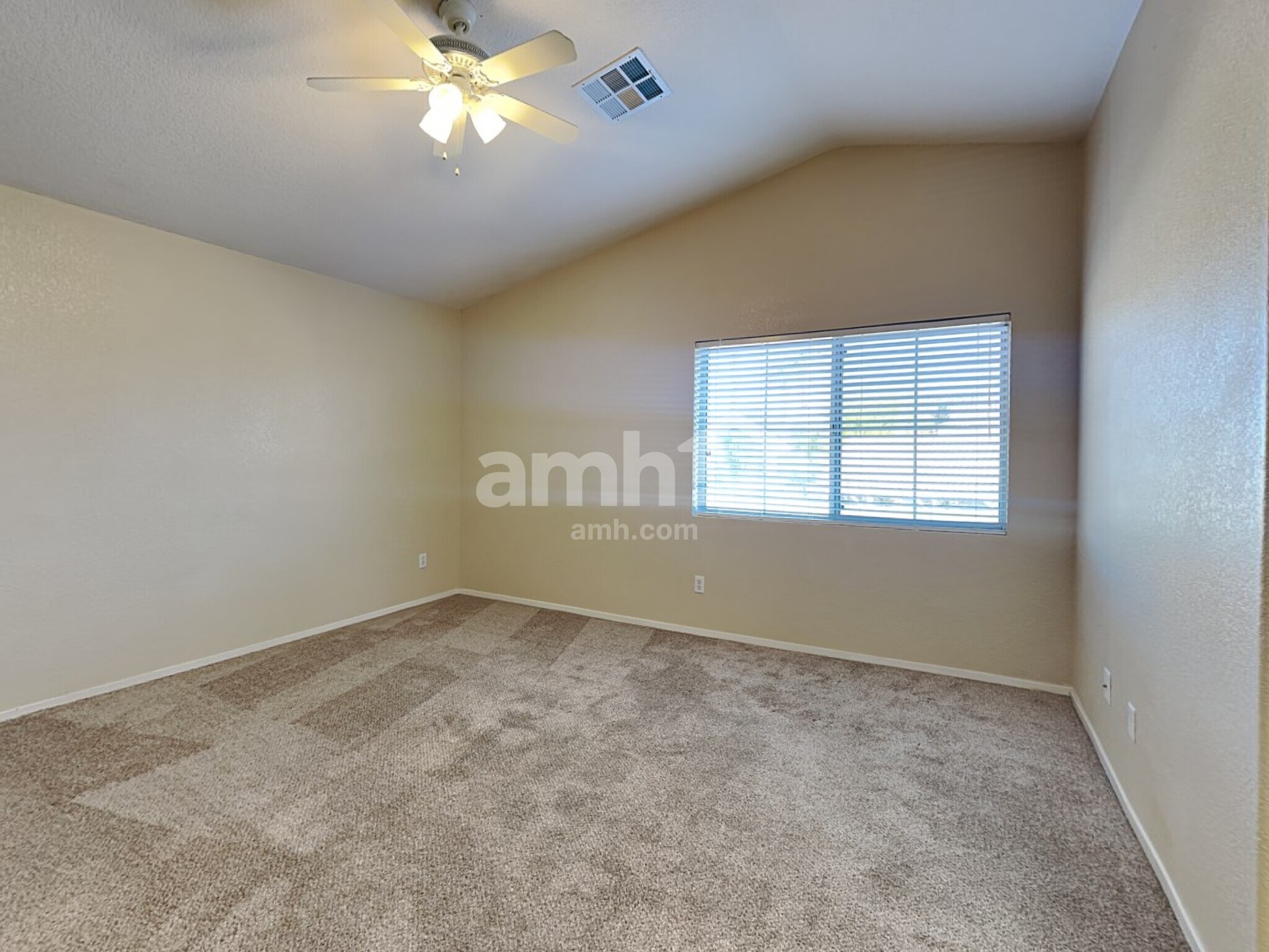 Building Photo - 5129 Meadow Rock Ave