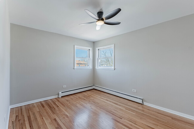 Building Photo - 2036 N 72nd Ct