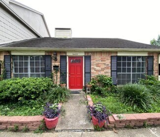Building Photo - 6432 Bankside Dr