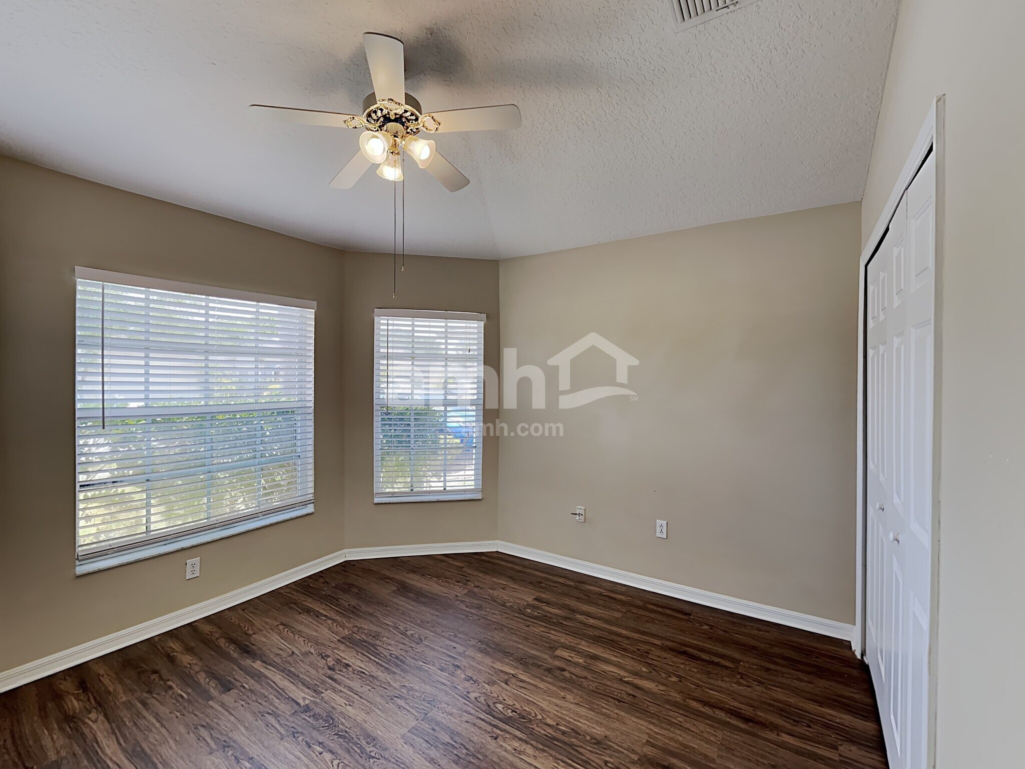 Building Photo - 30949 Midtown Ct