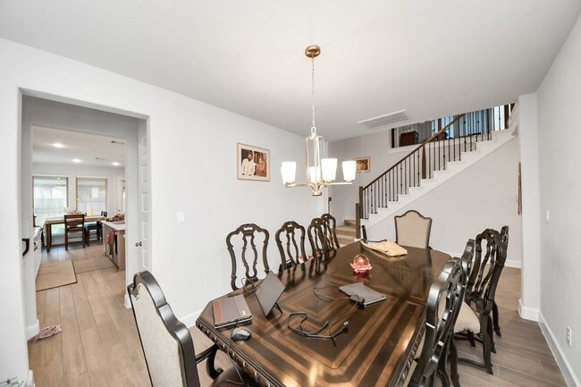 Building Photo - 5506 Onyx Fls Dr