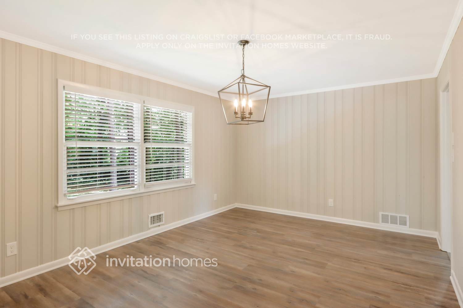 Building Photo - 2307 Ithica Dr SE