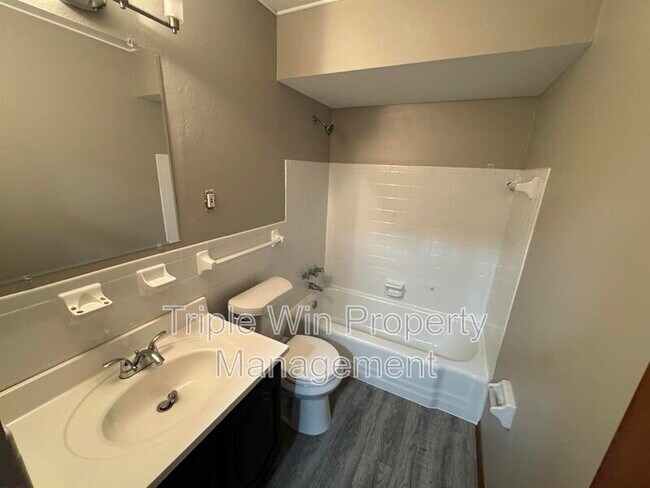 Building Photo - 515 Patterson Ln