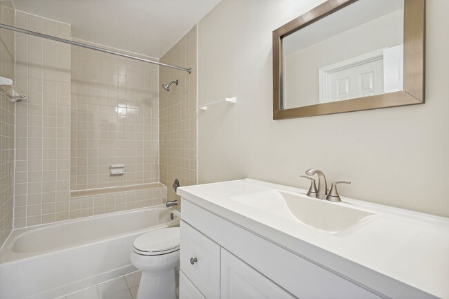 Building Photo - 5407 Grove Ridge Way