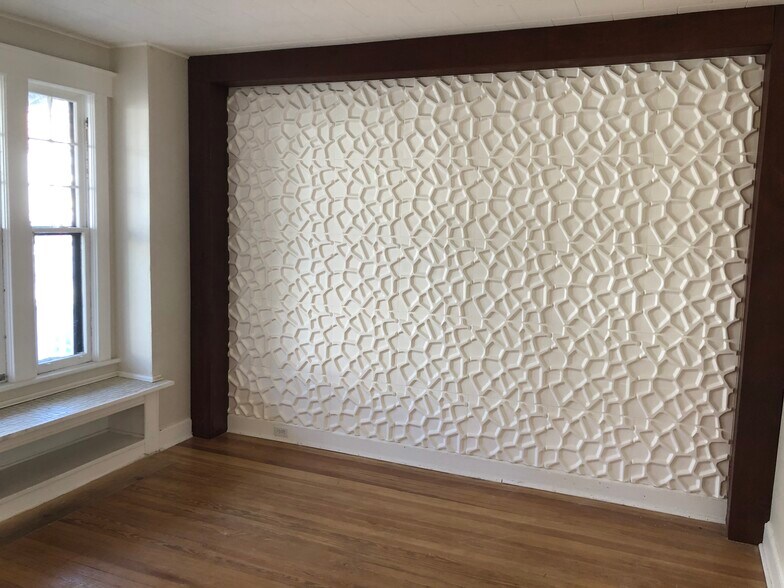 Building Photo - 255 Manning Blvd