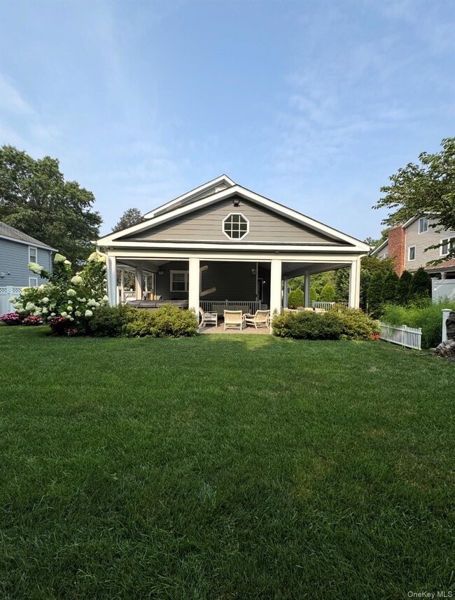 Building Photo - 42 Franklin Ave