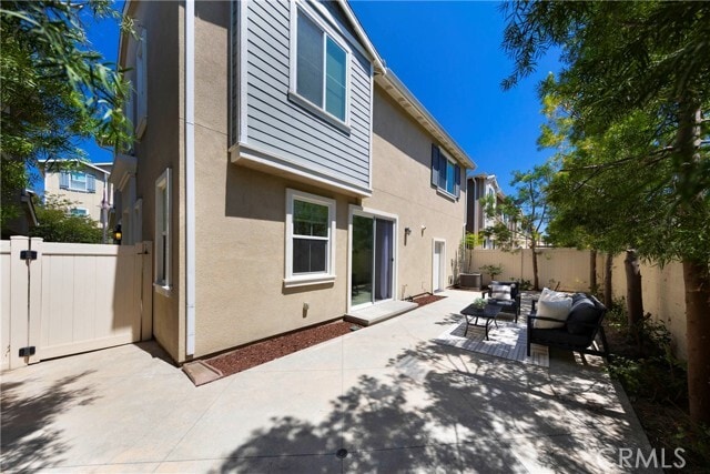Building Photo - 385 N Avelina Way