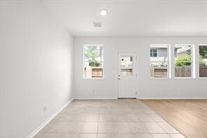 Building Photo - 16546 Cairngrove Ln