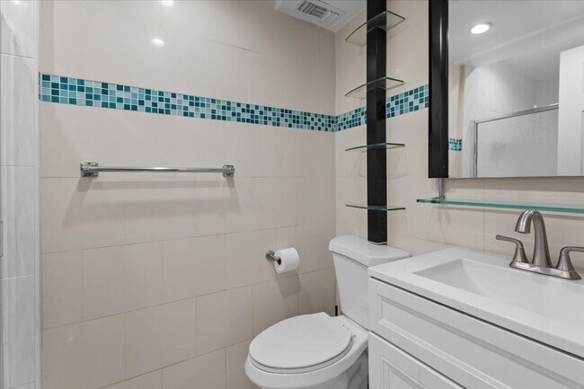 Building Photo - Updated Three Level Arcadia Townhome with Private Yard and Attached Garage