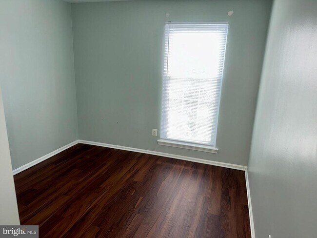 Building Photo - 311 Andover Pl