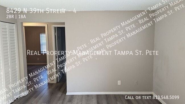 Building Photo - 8429 N 39th St