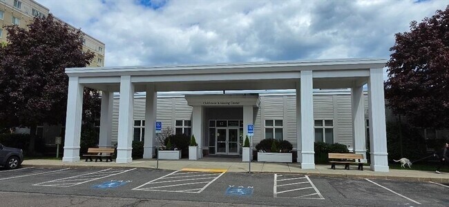 Building Photo - 1 Cityview Ln
