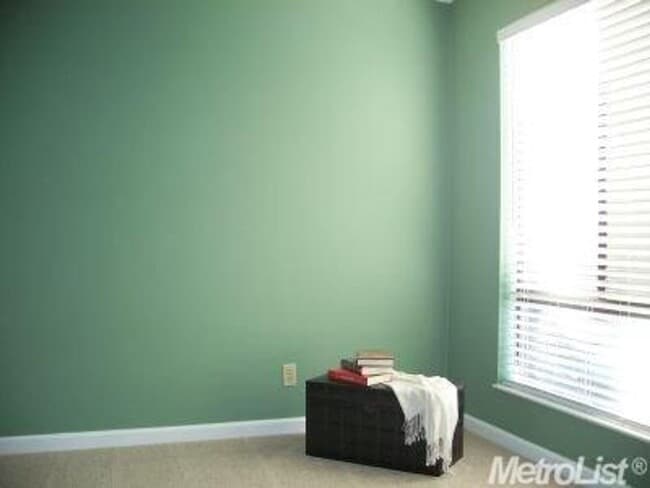 Building Photo - Lower-Level Condo in Gated Timberlake, The...