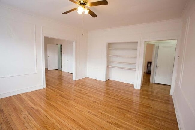 Floorplan - 5034-5046 S. Woodlawn Avenue