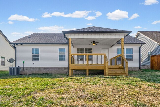 Building Photo - New Construction Three Bedroom!