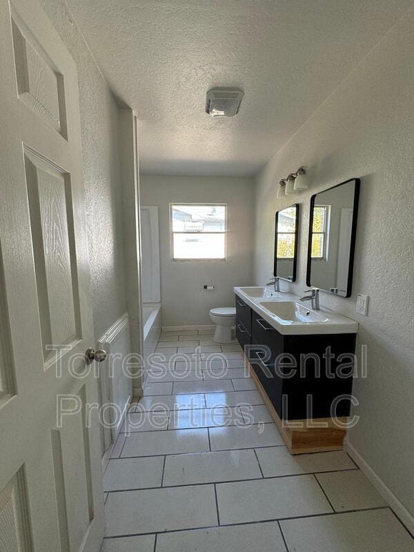 Building Photo - 152 Shadwell Dr